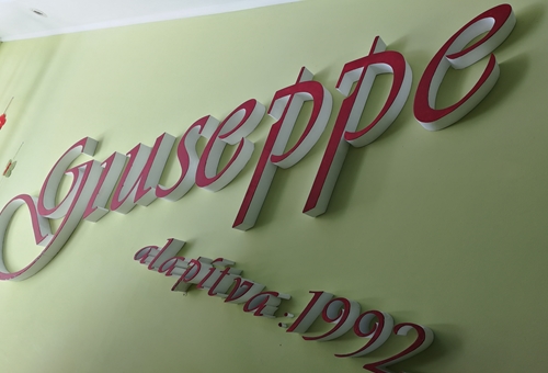 Giuseppe „Lapátos” Fagylaltozó - Fagylaltozó