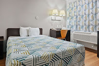 Motel 6 Ventura, CA - Beach - Photo 2 - Car repair in Ventura, CA, San Buenaventura