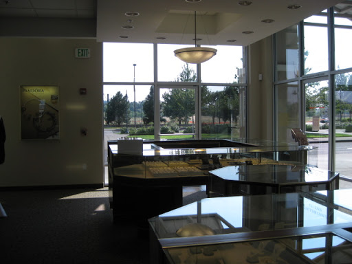 Jewelry Store «Morgan Jewelers - Cascade Station», reviews and photos, 10239 NE Cascades Pkwy A, Portland, OR 97220, USA