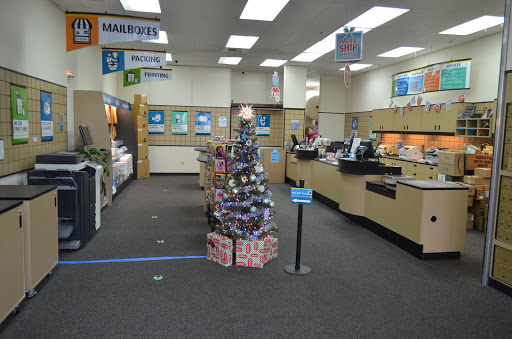 Shipping and Mailing Service «The UPS Store», reviews and photos, 126 SW 148th St c100, Burien, WA 98166, USA