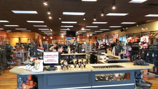 Harley-Davidson Dealer «House of Harley-Davidson®», reviews and photos, 6221 W Layton Ave, Milwaukee, WI 53220, USA