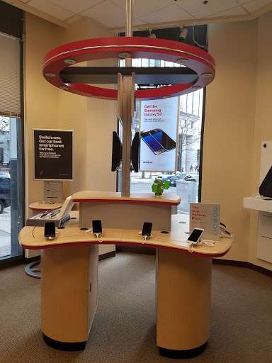 Cell Phone Store «Verizon Authorized Retailer - Wireless Zone», reviews and photos, 2200 Wilson Blvd, Arlington, VA 22201, USA