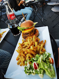 Hamburger du Restaurant américain La Petite Adresse à Rouen - n°17