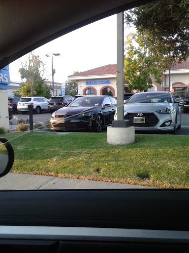 Honda Dealer «Honda of Thousand Oaks», reviews and photos, 3925 Auto Mall Dr, Thousand Oaks, CA 91362, USA