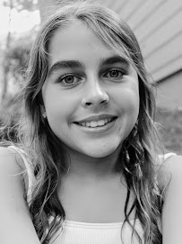 Clara Sautre Photography - Photo 3 - Car repair in , Athens