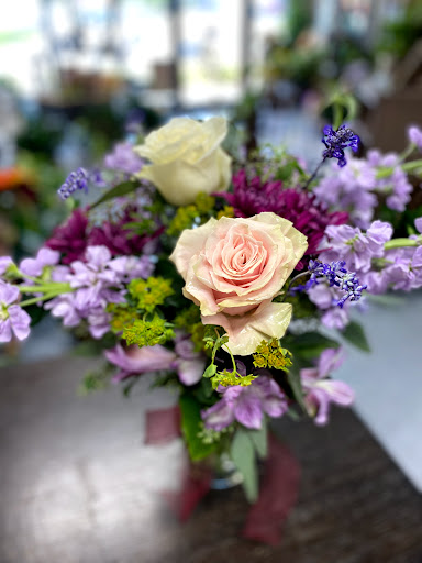 Florist «The Rosebud Flowers», reviews and photos, 501 Main St, Beech Grove, IN 46107, USA