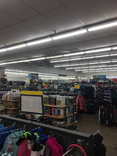 Discount Store «Fallas Paredes Discount Stores», reviews and photos, 26 E Baseline Rd #110, Phoenix, AZ 85040, USA