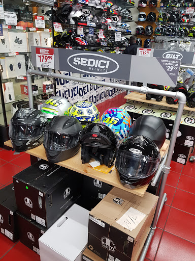 Motorcycle Parts Store «Cycle Gear», reviews and photos, 5032 E Colonial Dr, Orlando, FL 32803, USA