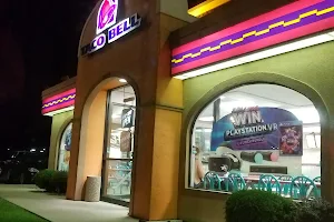 Taco Bell image