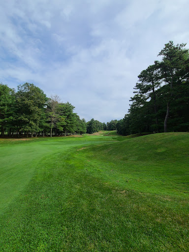 Golf Course «Pinecrest Golf Course», reviews and photos, 25 Pinehurst Dr, Richmond, RI 02812, USA