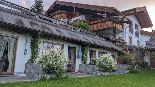 Pension Berghof Am Lutznfeld 1, 83098 Brannenburg, Deutschland