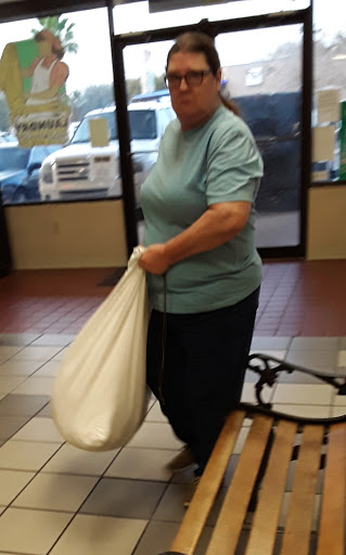 Laundromat «Laundry Room of Brandon Inc», reviews and photos, 725 W Lumsden Rd, Brandon, FL 33511, USA