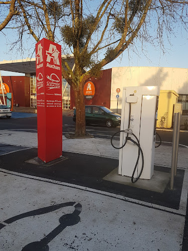 Chargeur Voiture Auchan à La Chapelle-Saint-Aubin