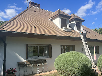 La Toiture à L’ancienne couvreurs zingueurs Le couvreur de Montesson sartrouville chatou saint Germain en laye etc à Montesson