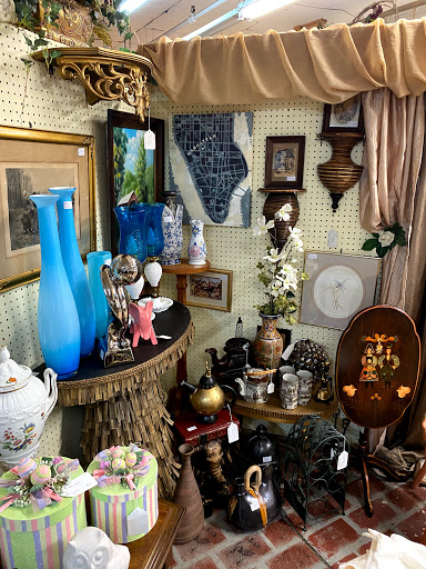 Home Goods Store «Olde Factory», reviews and photos, 139 S Hanover St, Hummelstown, PA 17036, USA