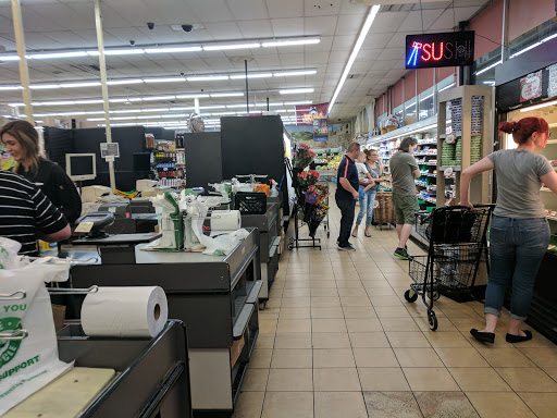 Grocery Store «Devon Market», reviews and photos, 1440 W Devon Ave, Chicago, IL 60660, USA