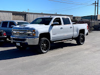 Salinas Differential Repair - 4x4 Shop - Lift Kit, Lowering Kit - Tire & Wheel - Regearing - Off Road 4wd & Suspension Shop - Photo 5 - Car repair in Salinas, CA, Salinas