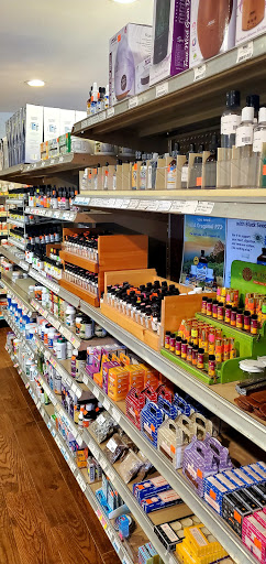 Herb Shop «Health Food Center of winter haven, Inc», reviews and photos, 632 1st St S, Winter Haven, FL 33880, USA