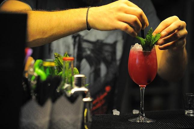 Αξιολογήσεις για το JAR στην Ερμούπολη - Μπαρ