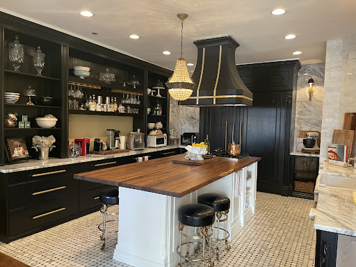 Cabinet Maker «Barker Cabinets, Barker Door, and Barker Modern», reviews and photos, 19355 SW 125th Ct, Tualatin, OR 97062, USA