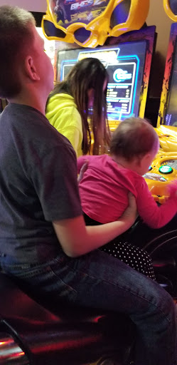 Bowling Alley «Great Escape - The Ultimate Experience», reviews and photos, 655 NE 56th St, Pleasant Hill, IA 50327, USA