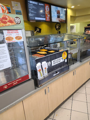 Gas Station «Cumberland Farms», reviews and photos, 91 W Main St, Hopkinton, MA 01748, USA