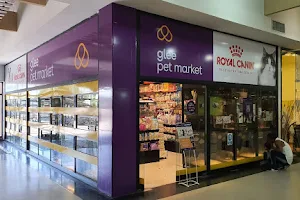 GLEE PET MARKET VETERINARIA & PET SHOP [Sucursal Hipermercados Libertad Ruta 9] image