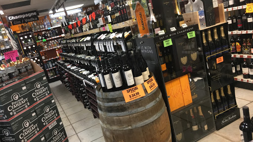 Liquor Store «Miami Beach Liquors», reviews and photos, 814 Alton Rd, Miami Beach, FL 33139, USA