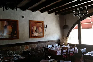 Restaurante Alfonso image