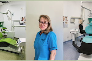 Melrose Dental - Bayside Dentist image