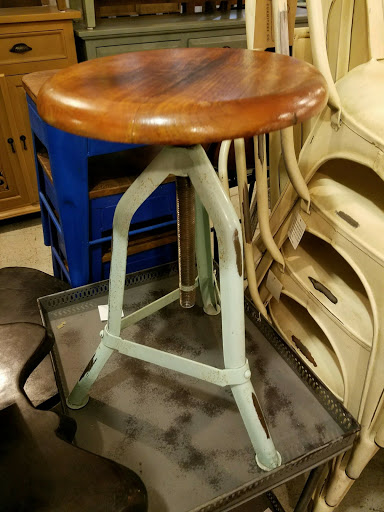 Furniture Store «Wrightwood Furniture», reviews and photos, 3036 3036 North Lincoln Avenue, Chicago, IL 60657, USA