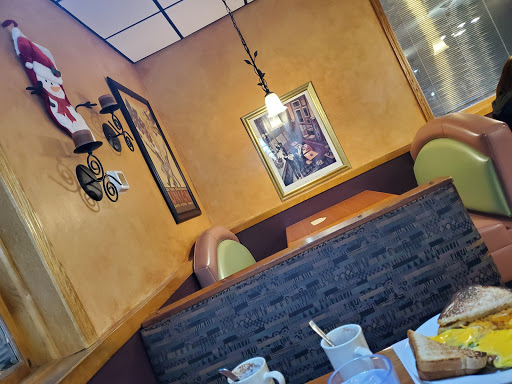 Family Restaurant «Peppermints», reviews and photos, 4870 W Henrietta Rd, Henrietta, NY 14467, USA