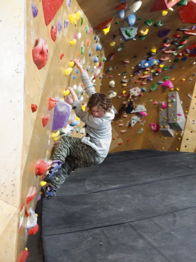 Sporting Goods Store «Gearonimo Sports», reviews and photos, 1401 S 8th St, Colorado Springs, CO 80905, USA