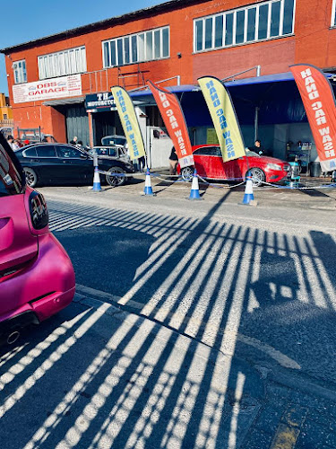 Opinii despre FREE HAND CAR WASH în London - Car wash