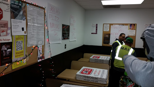 Courier Service «Ups Air Gateway Orlando», reviews and photos, 8975 Tradeport Dr, Orlando, FL 32827, USA