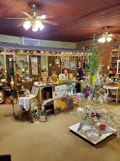 Grand Staff Thrift Boutique