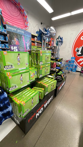 Variety Store «Five Below», reviews and photos, 13401 Shelbyville Rd, Louisville, KY 40243, USA