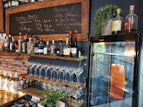 Atmosphère du Bar-restaurant à huîtres L'Atelier Iodé à Lille - n°4