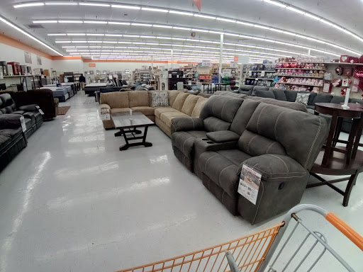 Discount Store «Big Lots», reviews and photos, 390 Cooley St, Springfield, MA 01128, USA