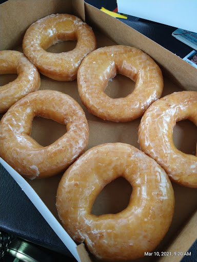 Donut Shop «Kountry Donuts», reviews and photos, 102 S Main St, Grapevine, TX 76051, USA