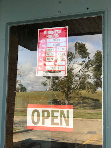 Thrift Store «Bargain World Thrift Store», reviews and photos, 1700 E College St, Lake Charles, LA 70607, USA