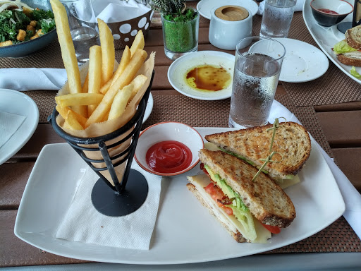 Spa Resort «Carillon Miami Wellness Resort», reviews and photos, 6801 Collins Ave, Miami Beach, FL 33141, USA