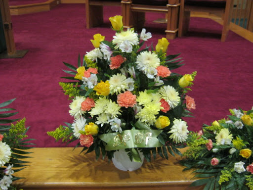 Florist «Heart To Heart Flower Shop», reviews and photos, 137 Fishing Creek Rd, Cape May, NJ 08204, USA