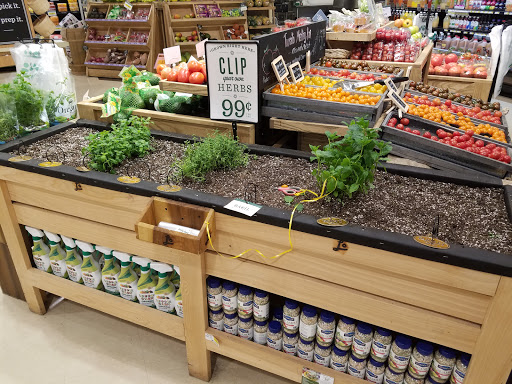 Grocery Store «Lowes Foods on Strickland Road», reviews and photos, 9600 Strickland Rd, Raleigh, NC 27615, USA