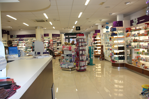 Maple Pharmacy in Dublin 7, Co. Dublin (Baile Átha Cliath)