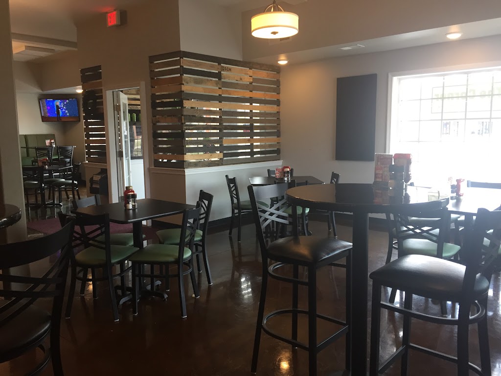 The Corner Bistro at the Hamptons 23666