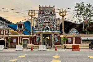 Petaling Estate Sri Maha Mariamman Temple image