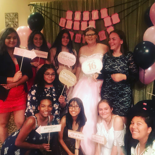 Golf Course «Peoria Pines Golf & Restaurant», reviews and photos, 8411 N 107th Ave, Peoria, AZ 85345, USA