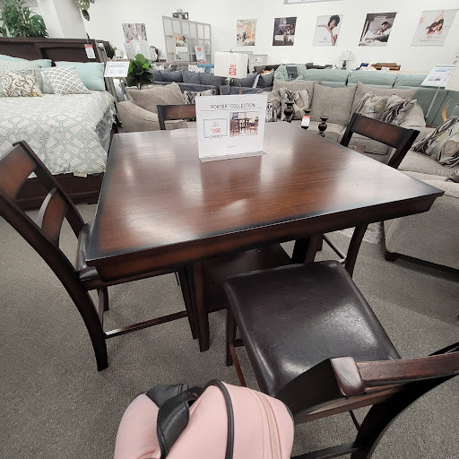 Furniture Store «Badcock Home Furniture & More of South Florida», reviews and photos, 2147 Pembroke Rd, Hollywood, FL 33020, USA