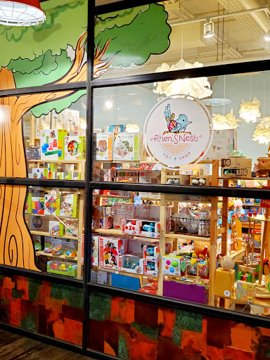 Rhen’s Nest Toy Shop